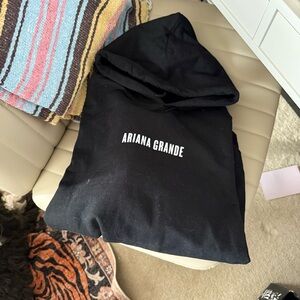 Ariana Grande Black Apparel